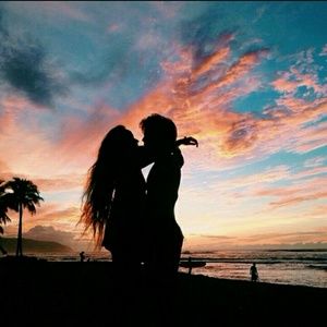 Meet your Posher, Kendra