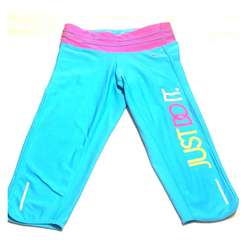 Like New, Nike Cropped Running Pants, Size Small