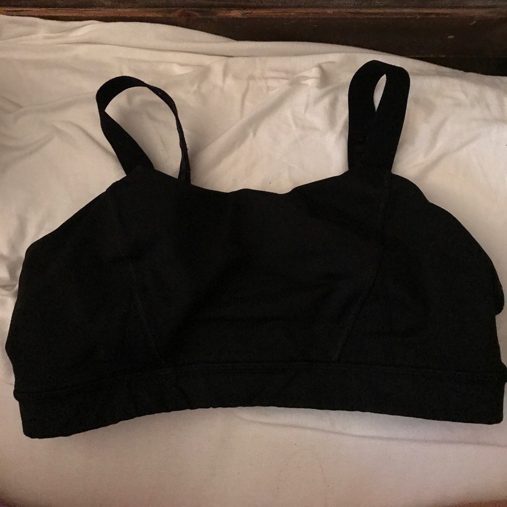 Black Lululemon Both Ways adjustable bra (10)
