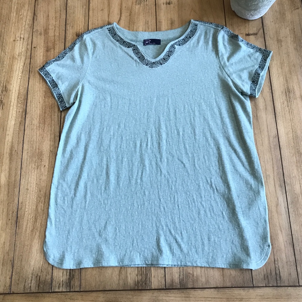 Gap Green Shirt