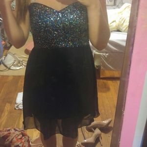Strapless homecoming dress