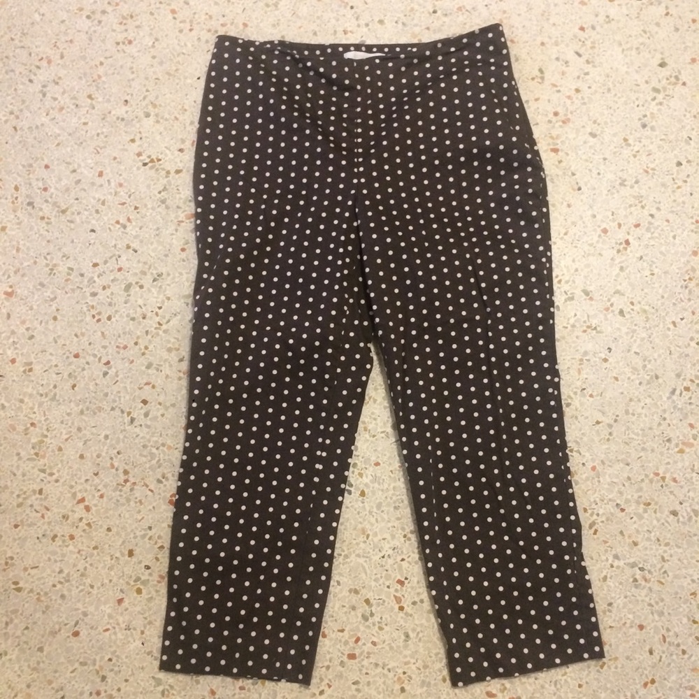 Chico's Brown polka dot capri