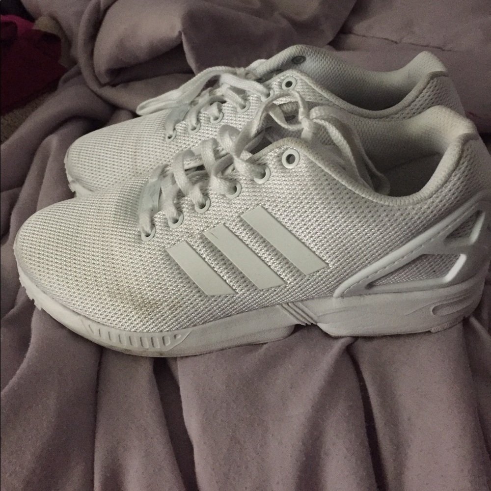 White | Adidas Torsions | SZ 9 W