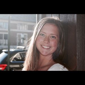 Meet your Posher, Mackenzie
