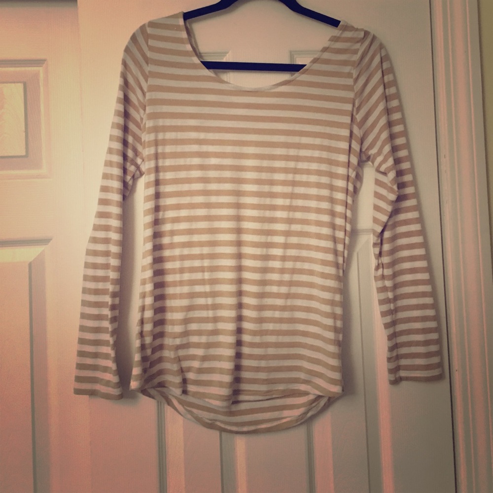 Stripped long sleeve shirt