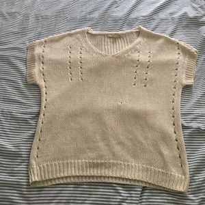 Knitted short sleeve sweater
