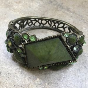 Green stone bracelet