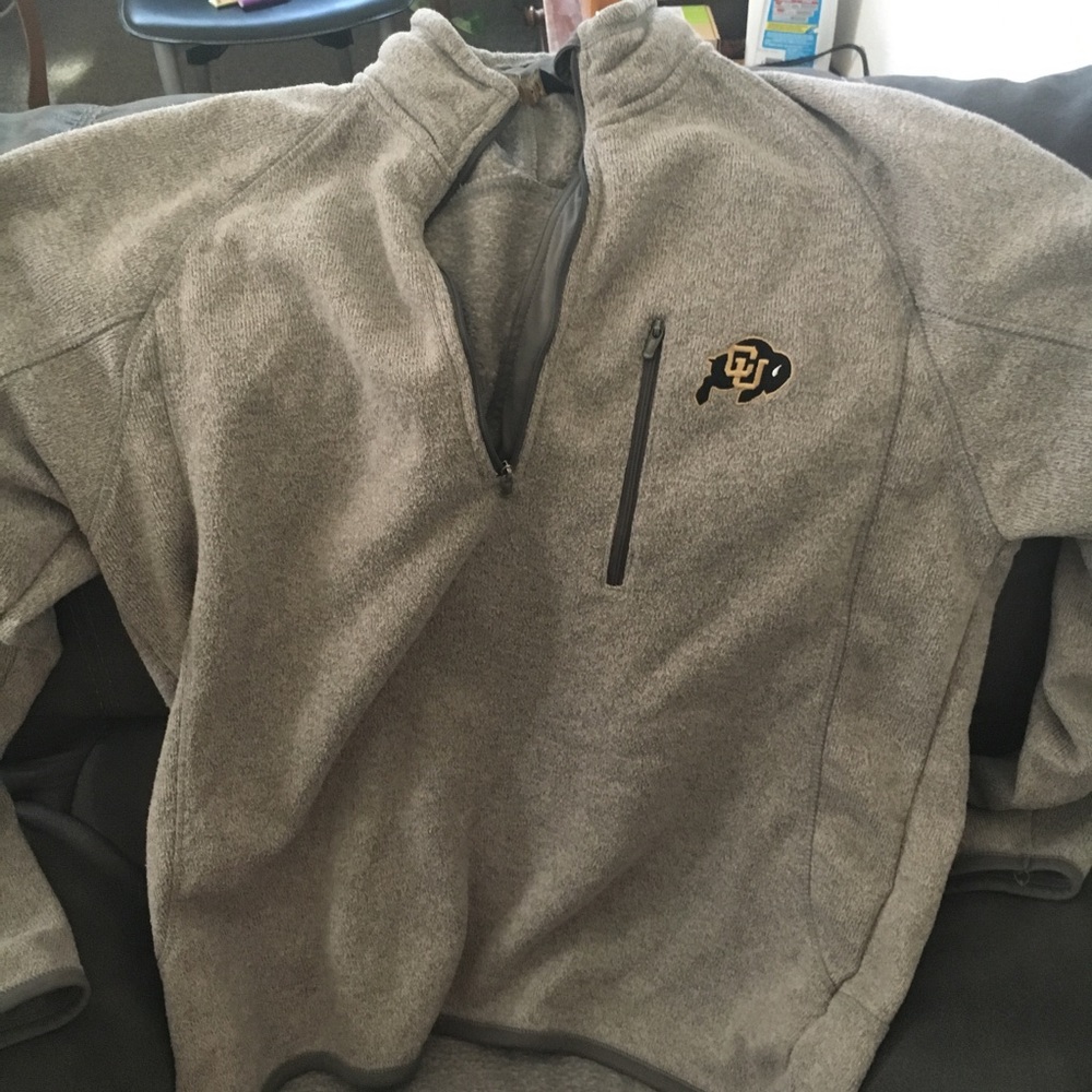 Patagonia style University of Colorado fleece