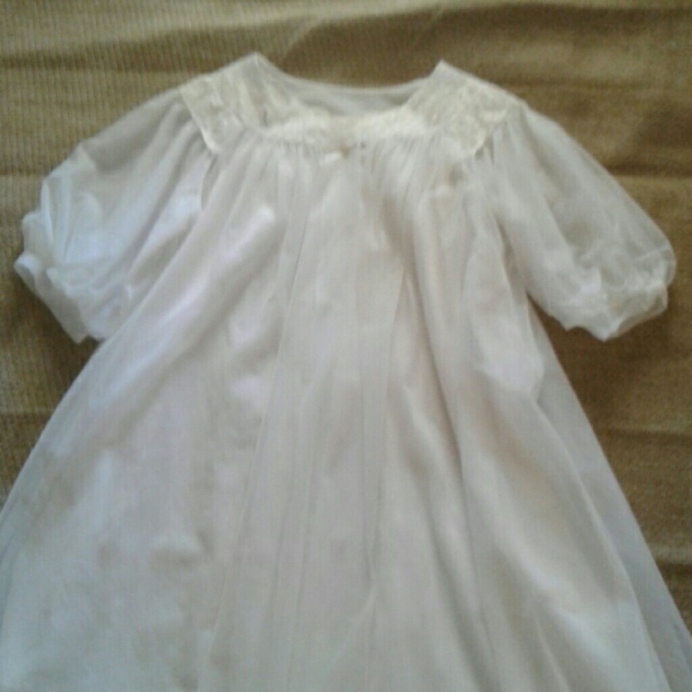 Vintage Shadow Line Peignoir Sz. M