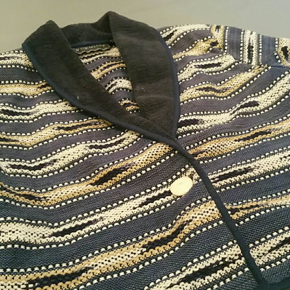 Vintage Ladies New Identity Cropped Sweater Small