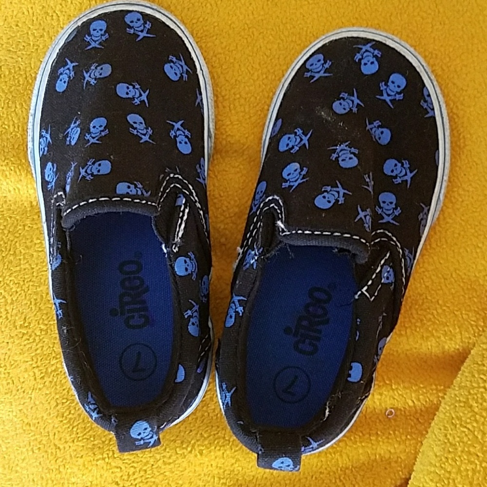 toddler boys deck shoes
