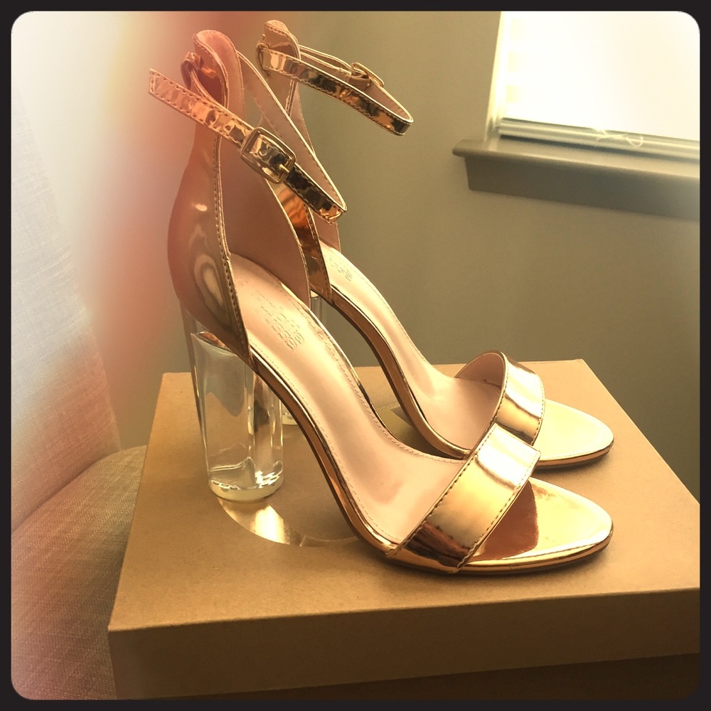 Rose gold single sole sandals.