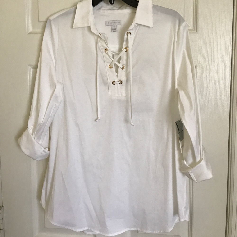 🐼✨Womens Charter Club white blouse.