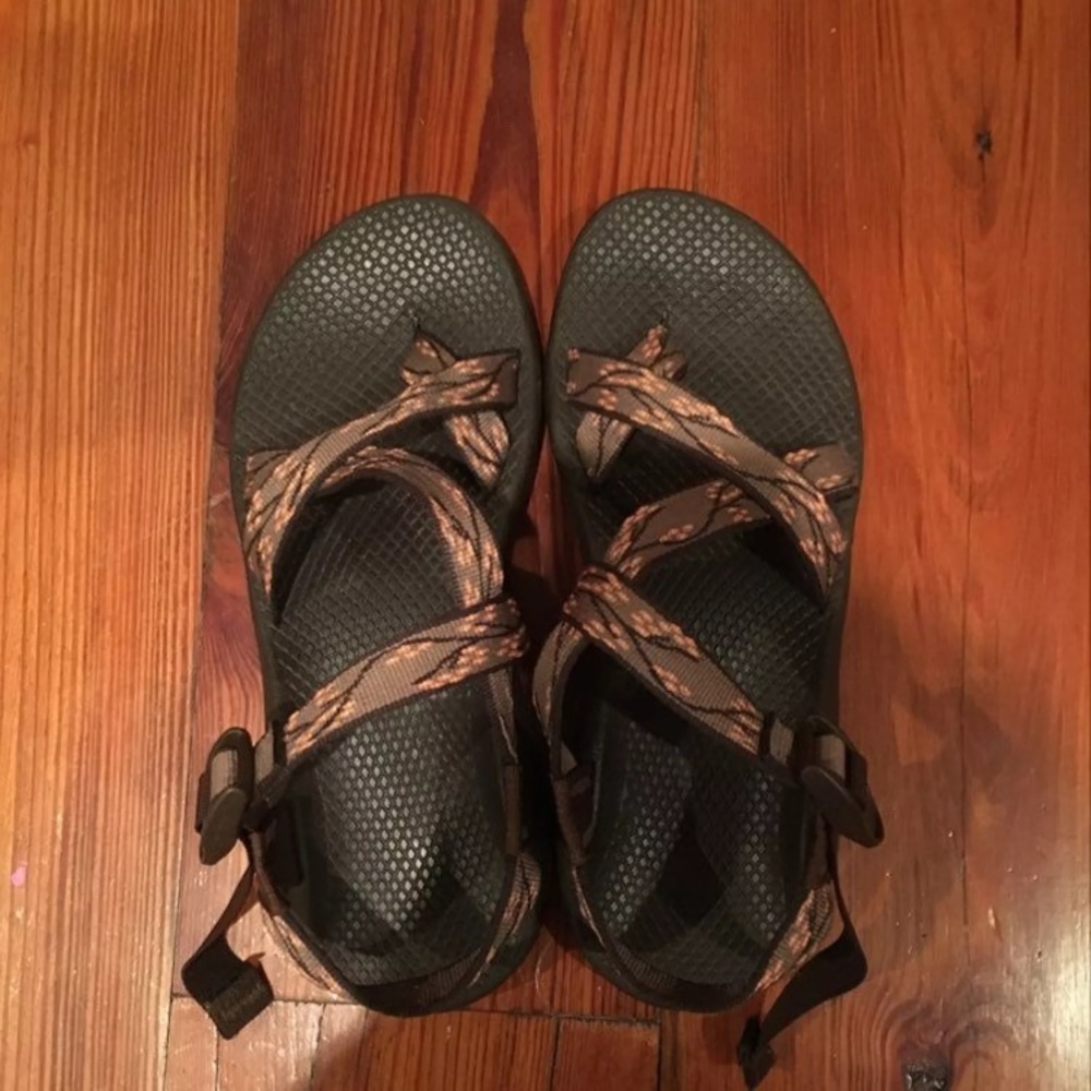 Chacos size 9
