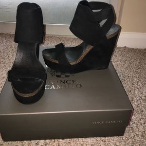 Vince Camuto black wedges!