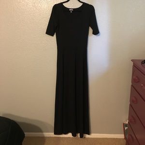 Solid black Ana Dress. LULAROE