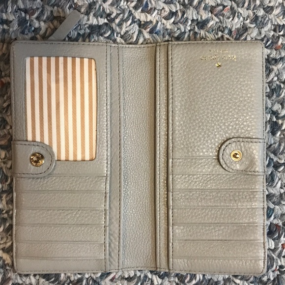 Kate Spade wallet - Picture 2 of 3