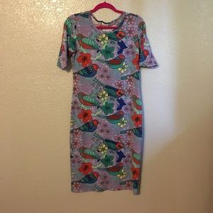 GORGEOUS LuLaRoe Julia. Great condition.