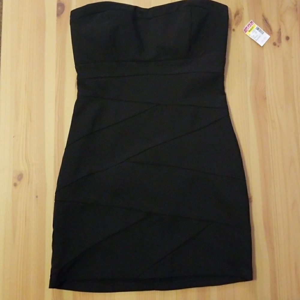 Deb Strapless Mini Dress