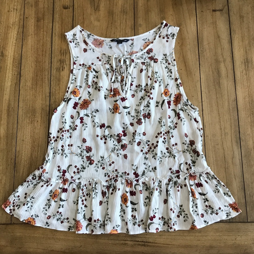 American Eagle Floral Top