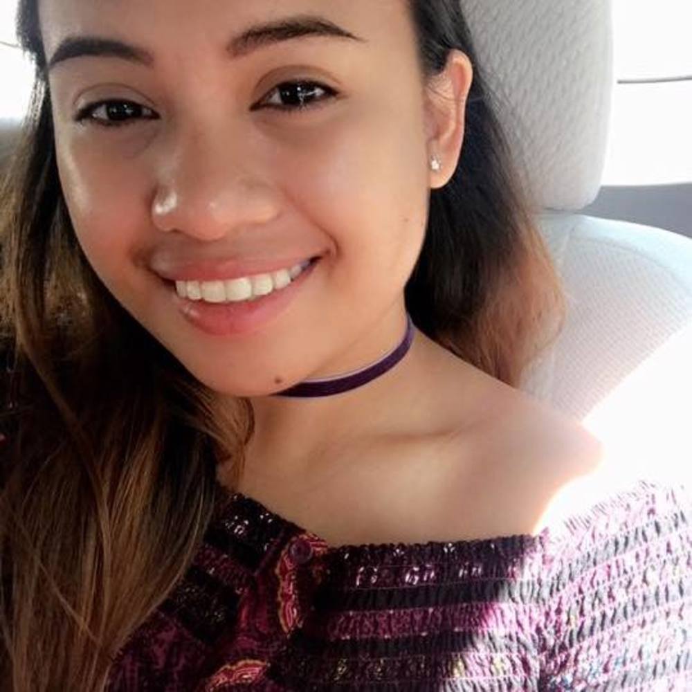 Meet your Posher, April may