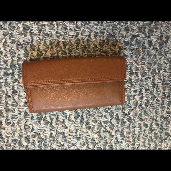 Michael Kors wallet - Picture 3 of 3