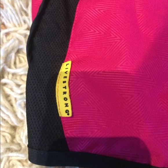 Nike Running Shorts - Picture 3 of 6