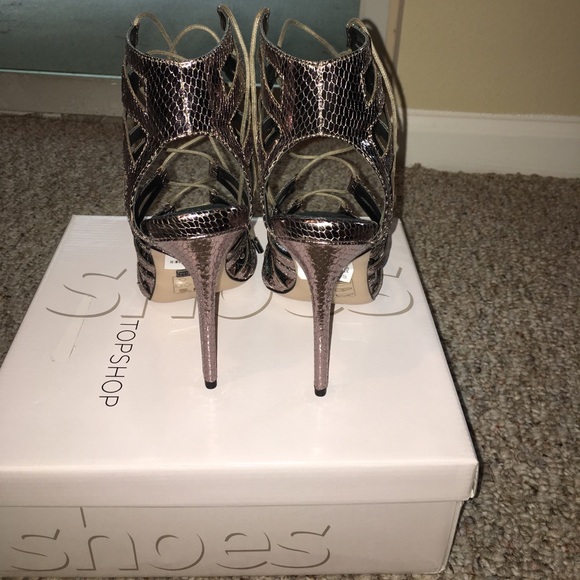 Brand New Top shop lace ups! - Picture 3 of 4