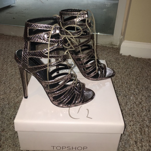 Brand New Top shop lace ups! - Picture 4 of 4