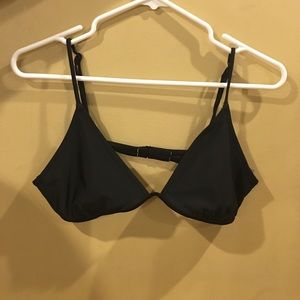 Aerie black triangle top!