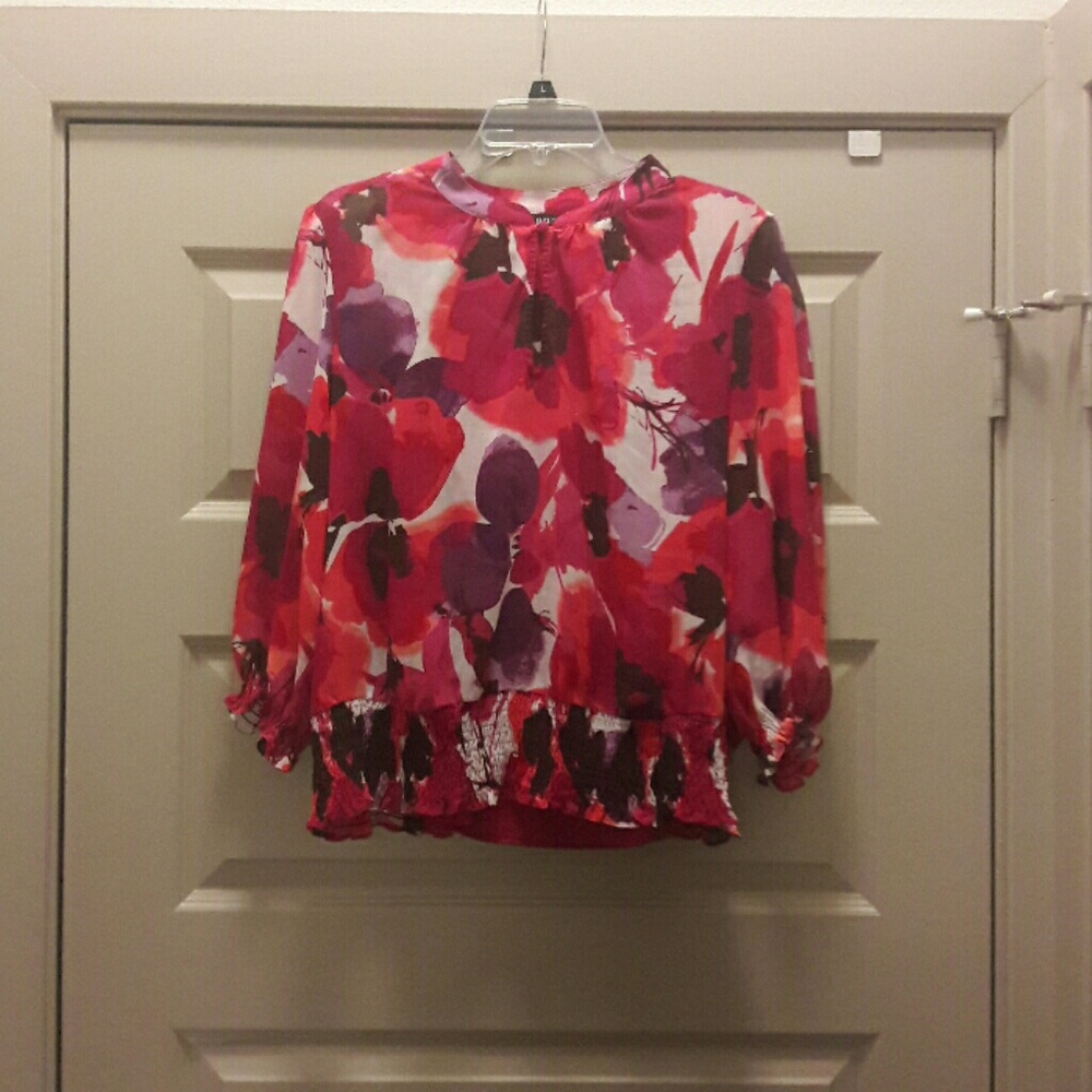 Floral top