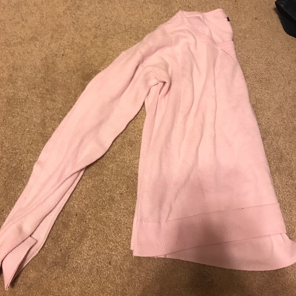 American Eagle Pink Sweater - Picture 2 of 2