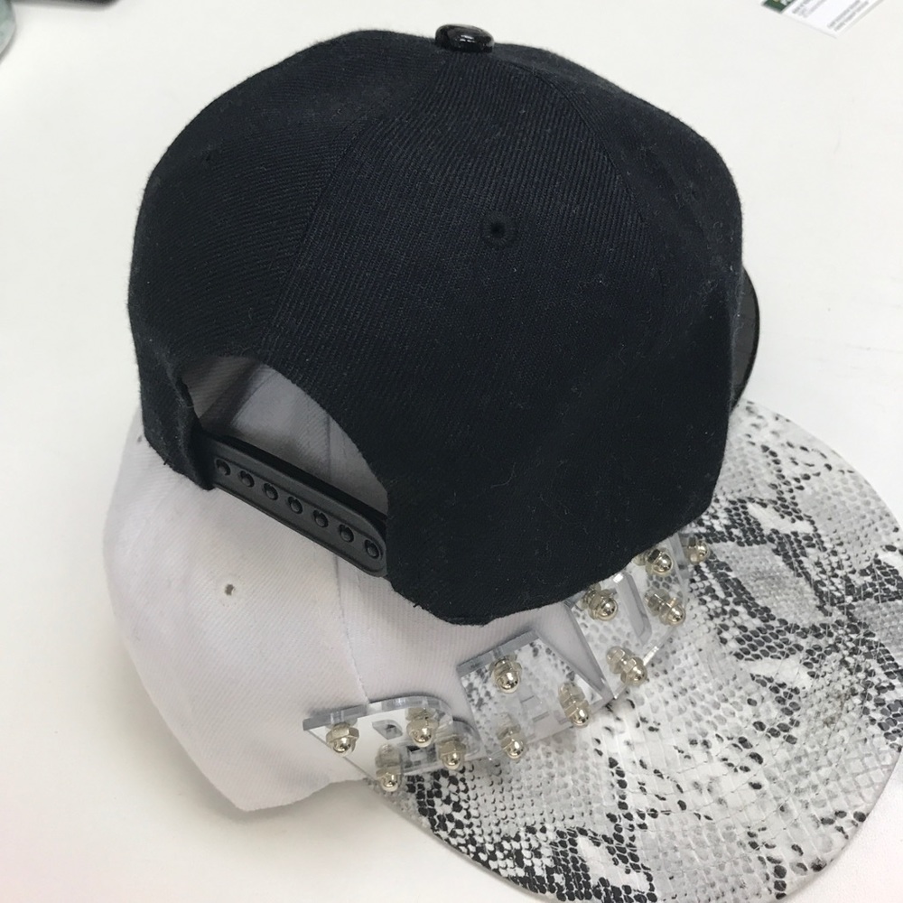 Caps - Picture 2 of 3