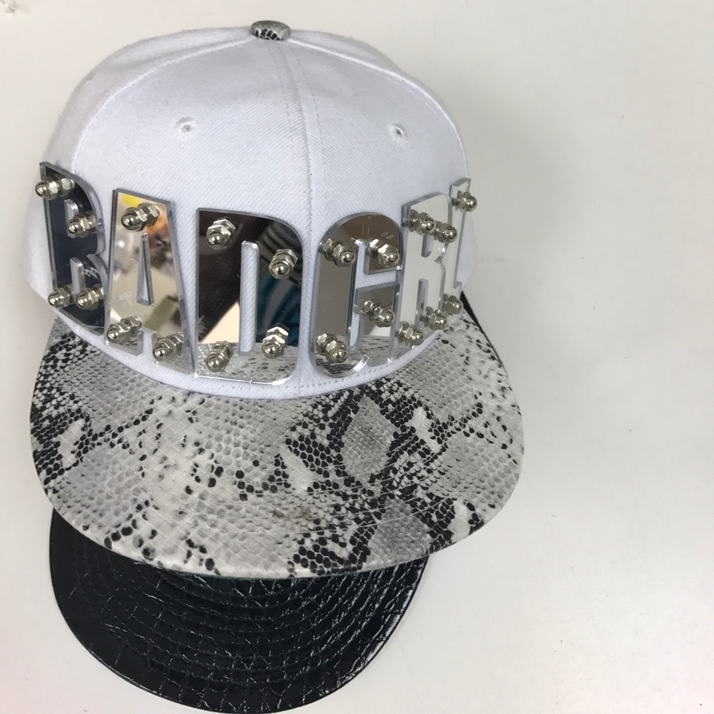 Caps - Picture 3 of 3