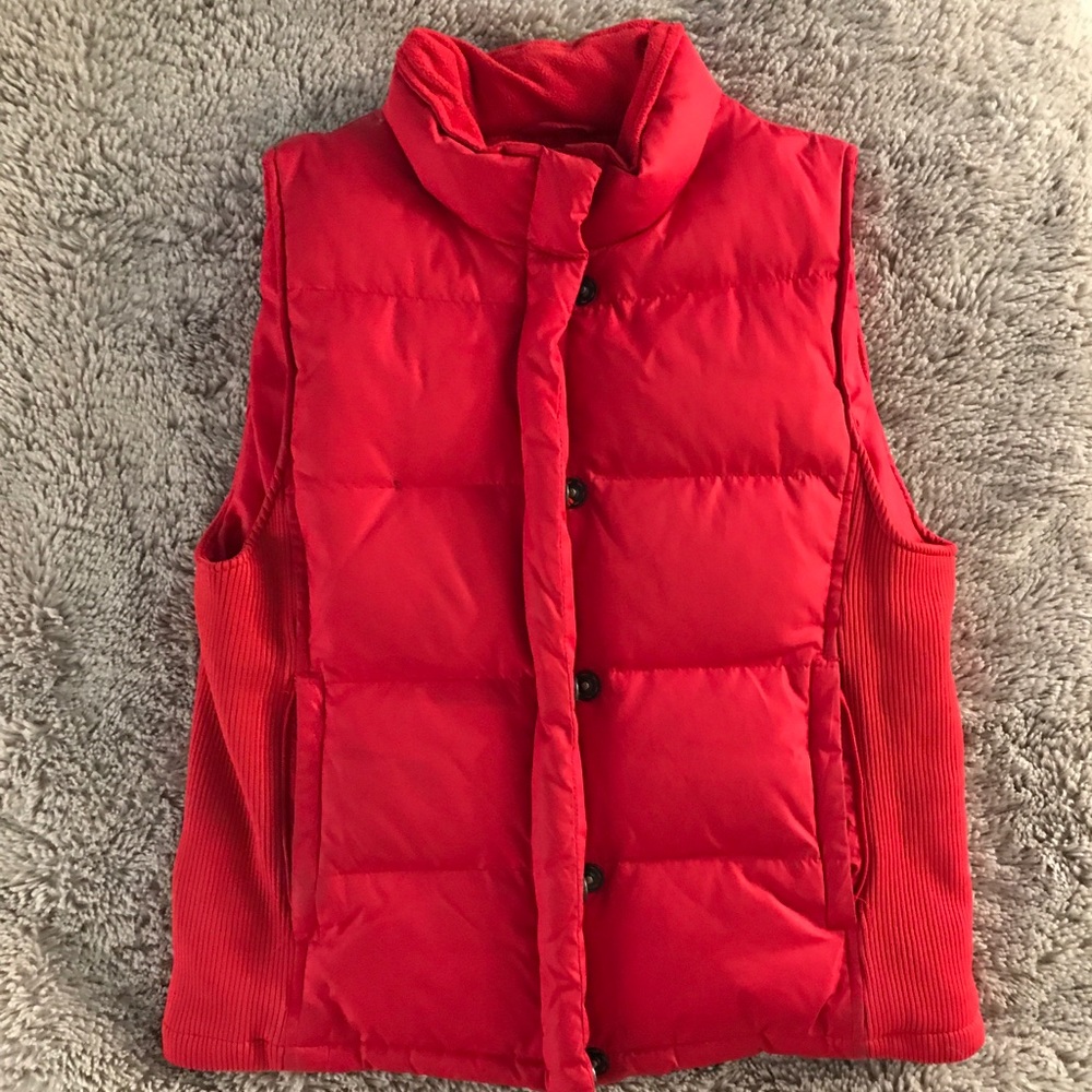 Gap Down Red Vest