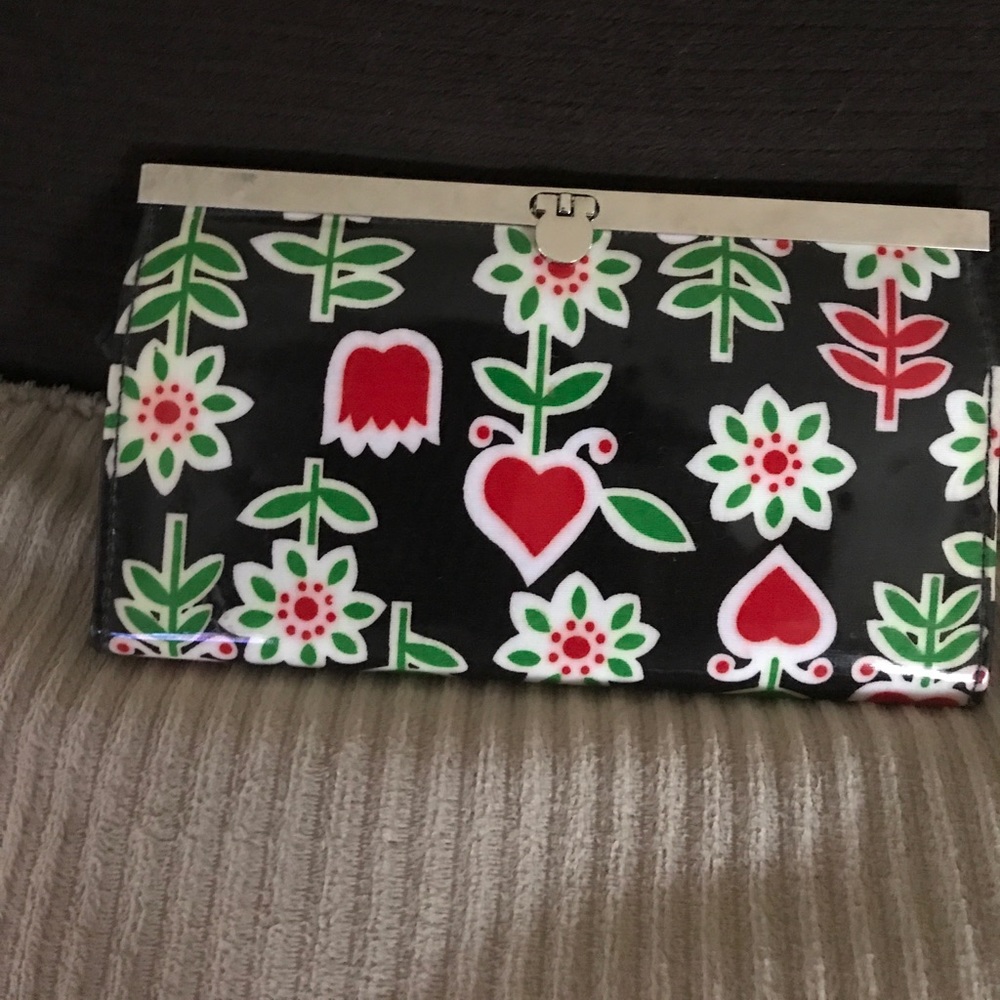 Floral clutch