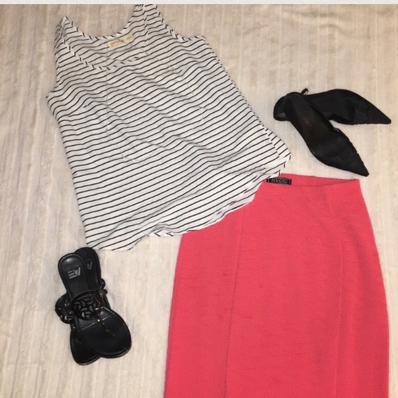 *GIFTED* Striped Faded Glory Sleeveless Top🖤 - Picture 2 of 3