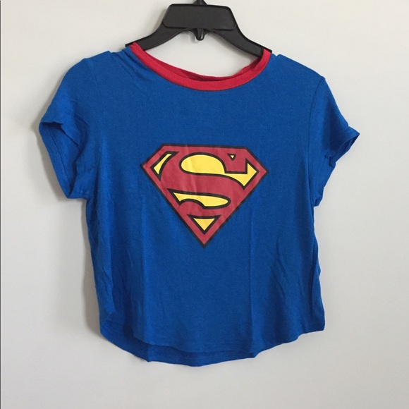 GRAPHIC TEES BUNDLE - Picture 6 of 6