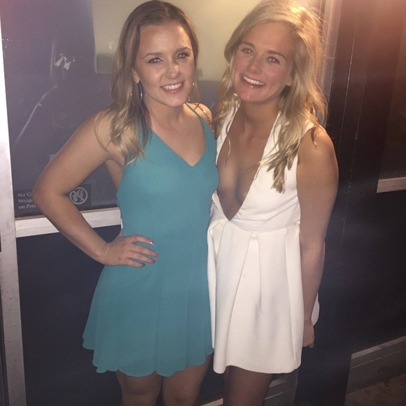 Teal romper - Picture 4 of 4