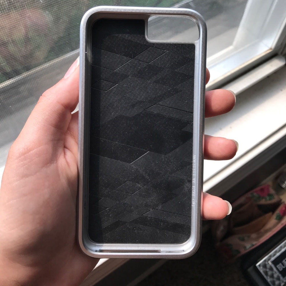 silver case mate Iphone 6/6s case