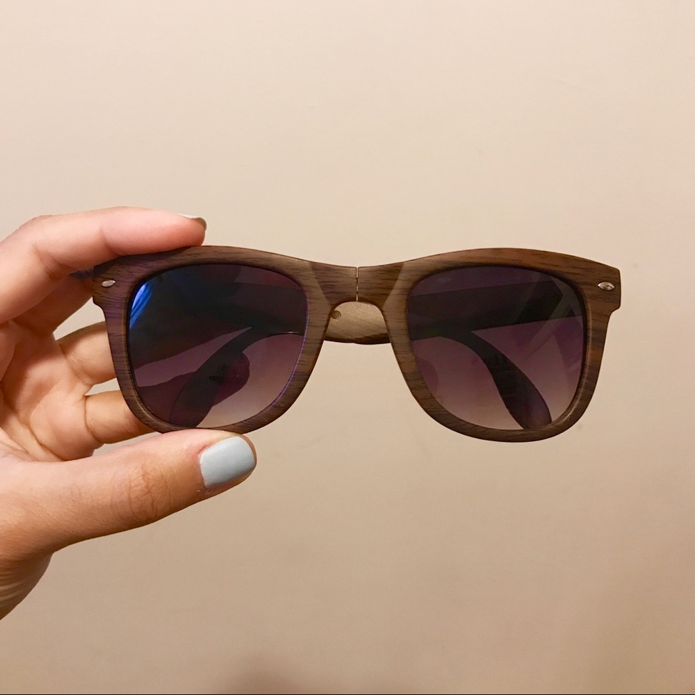 1️⃣Left!🔥BACARDI Faux Wood Foldable Sunglasses!