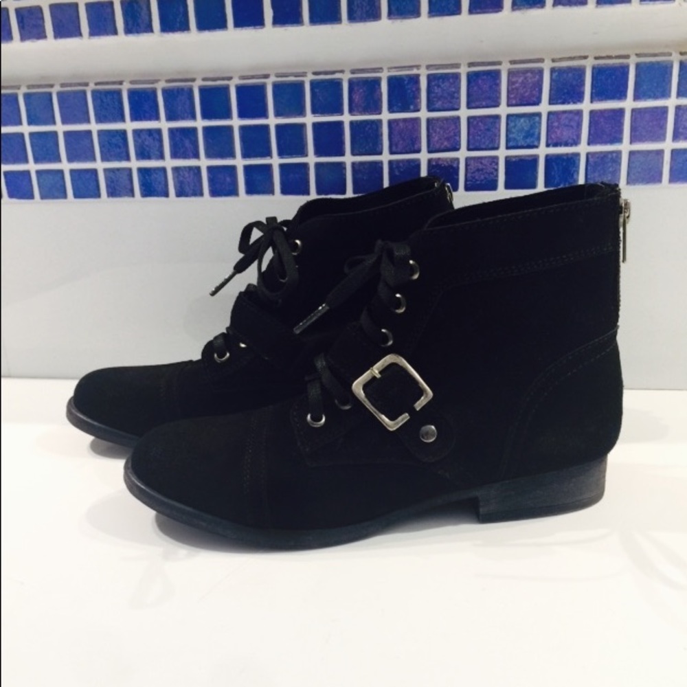 •NEVER WORN• ZigiSoho Flame Boot- Black, Size 8.5