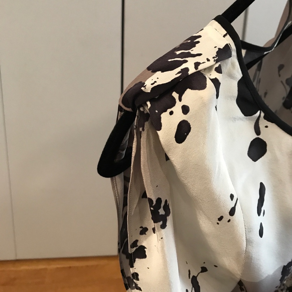 Patterned Blouse - image 2