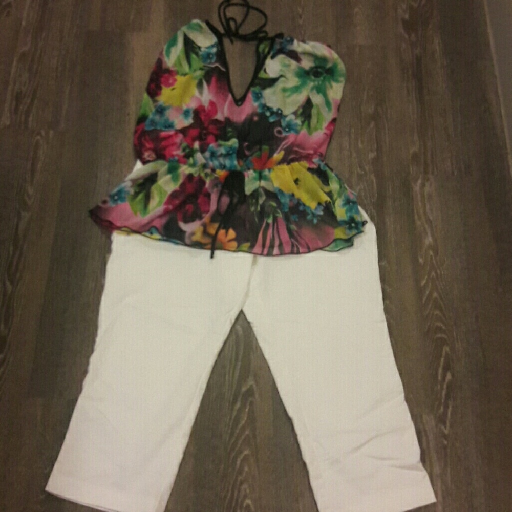 Multi-colored summer top