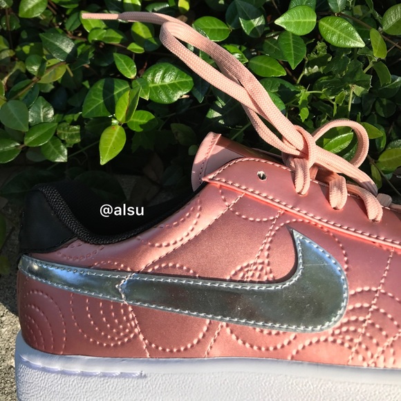 Tennis Classic Ultra LOTS QS Metallic Rose WMNS - Picture 8 of 8