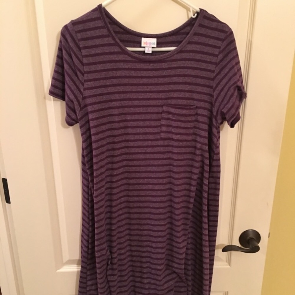 Small purple striped Lularoe Carly