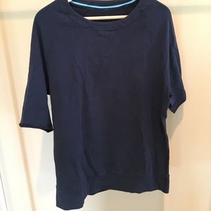 EXCELLENT COND lululemon shortsleeve sweatshirt
