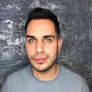 Meet your Posher, Alex