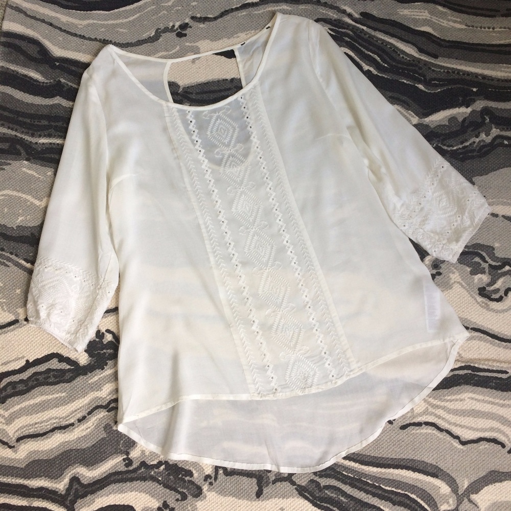 Cream embroidered cut-out blouse S/M