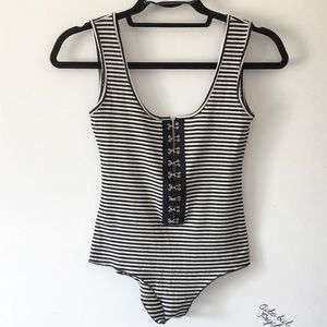 BNWT LF Emma & Sam Bodysuit